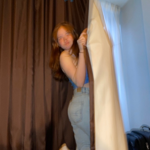 Meet your Posher, Emma - Picture 1 of 1